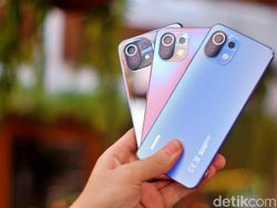 Unboxing Mi 11 Lite, HP Tipis Harga Rp 3 Jutaan