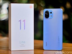 Unboxing Mi 11 Lite, HP Tipis Harga Rp 3 Jutaan