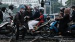 Awas! Terobos Palang Pintu KA Bisa Didenda 750 Ribu