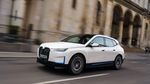 SUV Listrik BMW iX Seharga Rp 2 Miliaran