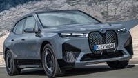 BMW iX memiliki baterai lithium-ion 105,2 kWh. Dengan bekal baterai tersebut, SUV bertenaga listrik ini bisa melaju sejauh 630 km berdasarkan siklus WLTP. Foto: Dok. BMW