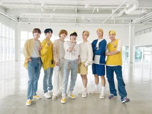 Ed Sheeran Dikonfirmasi Berpartisipasi di Lagu Baru BTS, Rilis Kapan?