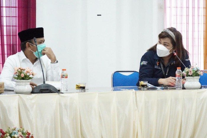 Bupati Aceh Besar, Mawardi Ali dan utusan Kemenkes (dok. Pemkab Aceh Besar) Bupati Aceh Besar, Mawardi Ali dan utusan Kemenkes (dok. Pemkab Aceh Besar)