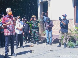 8 Daerah di Jateng Zona Merah, Ganjar: Tak Perlu Status Siaga