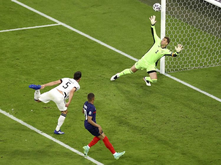 Melihat Gol Mats Hummels yang Hancurkan Timnya Sendiri