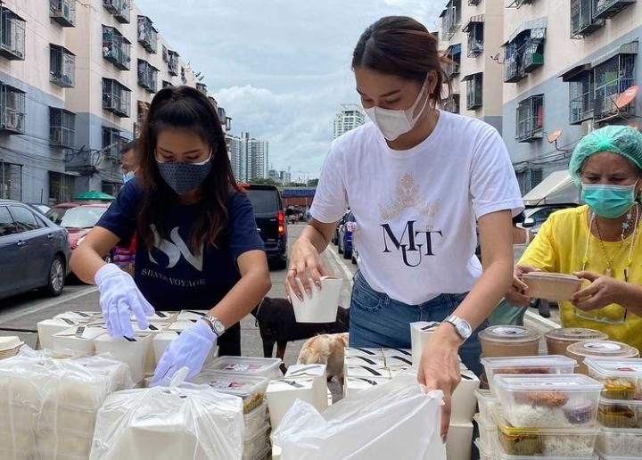 Mulia! Miss Universe Thailand Bagikan 500 Makanan Buatan Chef Michelin