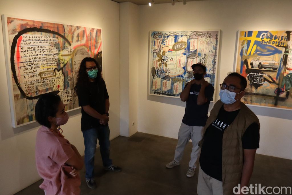 Pameran lukisan Tumpang Tindih karya Donni Afrianto