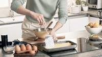 Bukan hanya jagoan makan tapi Park Seo Joon juga jagoan masak. Lihat nih gayanya saat bersiap masak. Duh so sweet banget lihat pria tampan yang siap masak. Foto: instagram @parkseojoon19