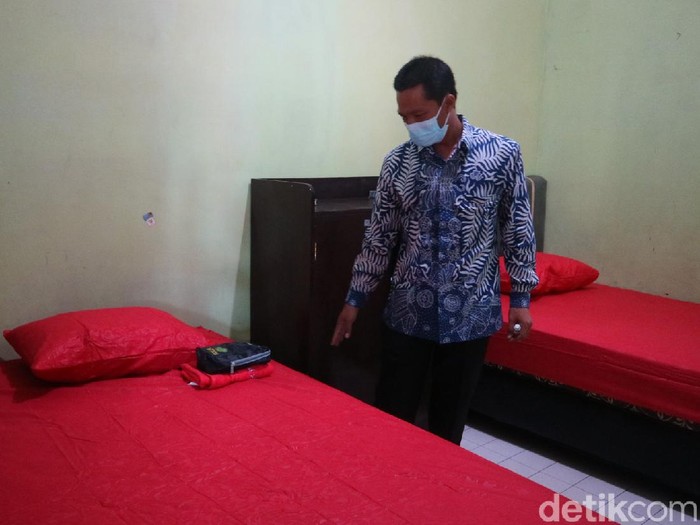 Pesantren COVID-19 yang ada di kompleks UMKU, Rabu (16/6/2021).