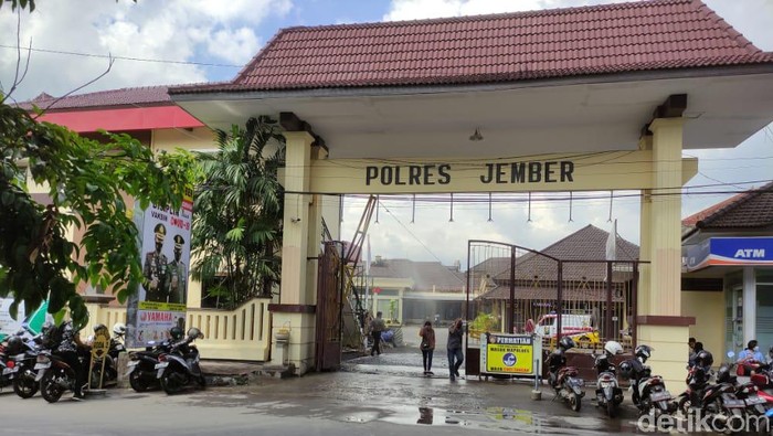 polres jember