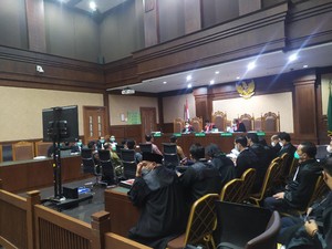 Hakim Marahi Saksi Sidang Edhy Prabowo Gegara Jawaban Mencla-mencle