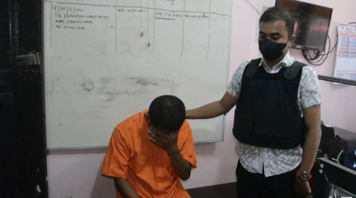 Ustaz gay di Sumbar diperiksa polisi