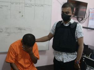 Ustaz Gay di Sumbar Minta Maaf ke Ortu Siswa, Dipecat juga dari Sekolah