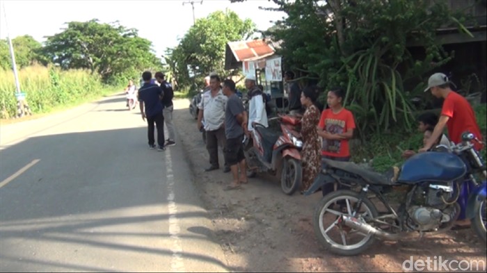Warga Kecamatan Bengalon, Kutai Timur, Kaltim geger suami bunu istri dan anaknya yang masih balita (Suriyatman/detikcom).