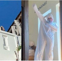 Kedua anak Zaskia Adya Mecca, Kana Sybilla dan Kala Madali juga dinyatakan positif terinfeksi COVID-19. Kabar tersebut diumumkan oleh Zaskia melalui media sosial Instagramnya. Zaskia juga tampak membagikan foto kedua putrinya yang sedang melakukan isolasi mandiri. Foto: Instagram/@zaskiadyamecca