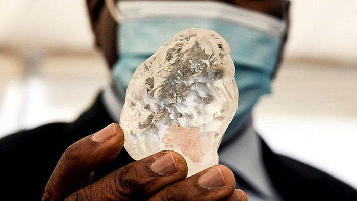 Berlian langka yang ditemukan di Botswana bisa menjadi terbesar ketiga di dunia