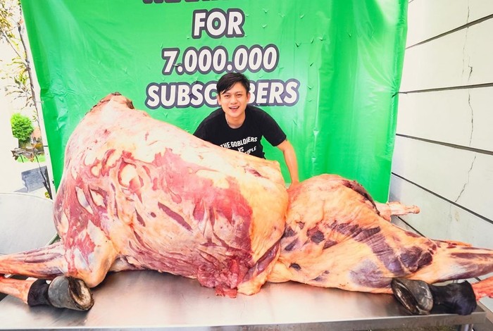 Bobon Santoso Masak Daging Kuda, Picu Pro Kontra Netizen