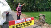 Dari data Satgas COVID-19 Desa Manduraga, 20 orang yang dinyatakan positif Corona saat ini 11 orang menjalani isolasi mandiri, 6 orang menjalani perawatan di RS Banyumas, dan 3 orang dirawat di RS DKT Purwokerto.