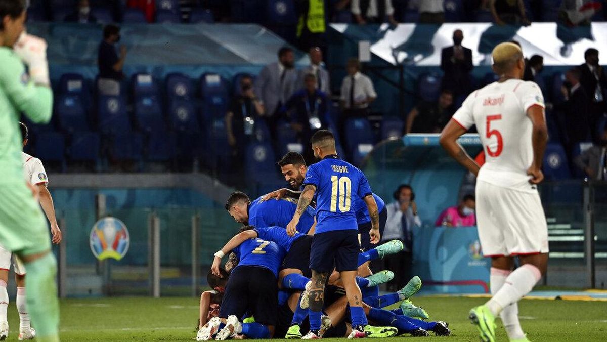 Hasil Italia Vs Swiss Gli Azzurri Menang 3 0 Lolos Ke Babak 16 Besar