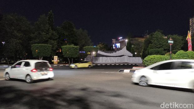 Kawasan lapangan Simpang Lima Semarang, Kamis (17/6/2021).