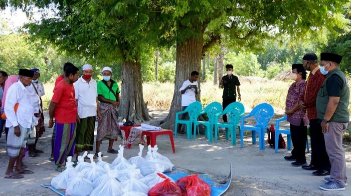 Pemulihan Pascabencana untuk Warga NTT Pengurus Pusat (PP) NU Care-LAZISNU kembali menyalurkan bantuan untuk membantu warga terdampak bencana siklon tropis Seroja di Nusa Tenggara Timur (NTT).