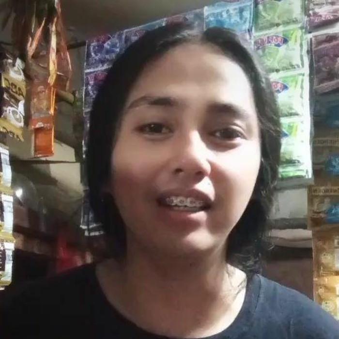 poenjual kopi cowok tapi cantik
