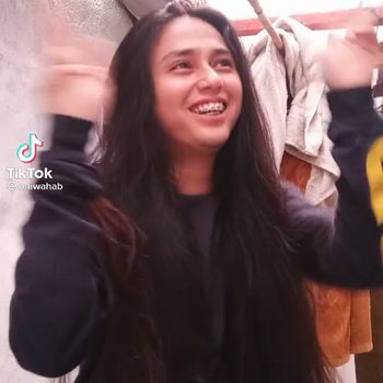 poenjual kopi cowok tapi cantik