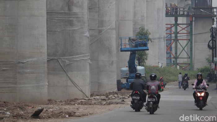 Progres pembangunan proyek Kereta Cepat Jakarta Bandung (KCJB) terus dipercepat. Penasaran seperti apa penampakannya?