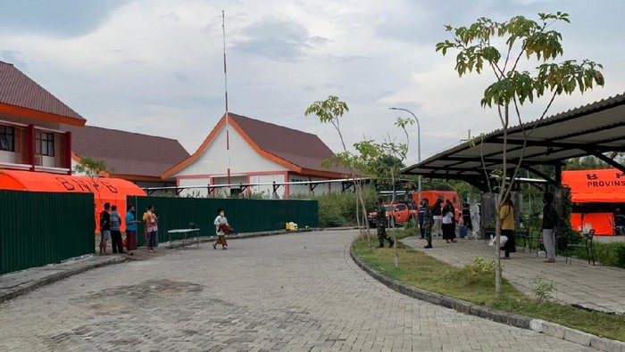 RS Darurat Bangkalan di Kantor Badan Pengembangan Wilayah Suramadu (BPWS)