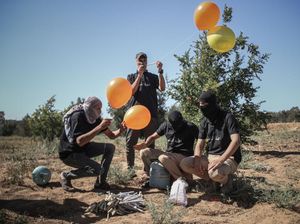 Serangan Balon Api Terus Dikirim ke Israel