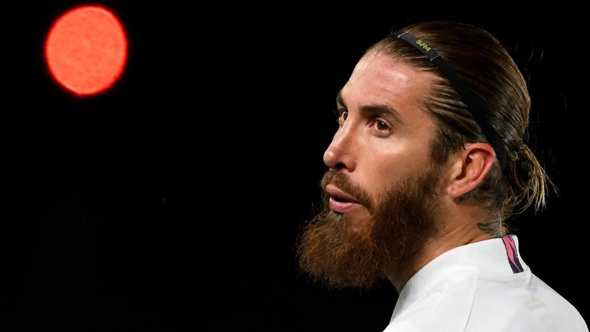 Sergio Ramos masih punya ambisi besar untuk meraih banyak trofi bersama Paris Saint-Germain (Foto: AFP/PIERRE-PHILIPPE MARCOU)