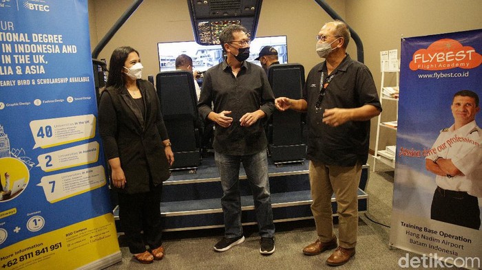 Upaya Persiapkan Pilot dengan Kompetensi Industri UniSadhuGuna (USG) sebagai penyedia program pendidikan internasional dan Flybest Academy (Flybest) menghadirkan konsep baru pendidikan Pilot di Indonesia.