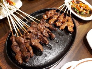 5 Sate Legendaris di Bandung yang Terkenal Enak, Ada yang Sejak 1940!