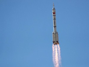 Terbangkan 3 Astronaut ke Orbit Bumi, Apa Ambisi Luar Angkasa China?