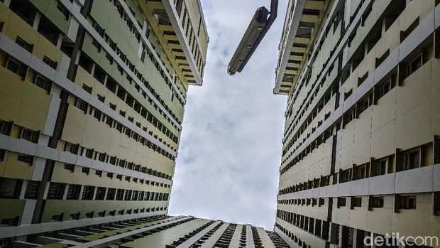 Rusun Pasar Rumput Manggarai disiapkan jadi lokasi isolasi pasien COVID-19 di Ibu Kota. Rusun itu nantinya akan jadi tempat isolasi pasien dengan kategori OTG.