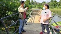 Imam juga menuturkan, selain KKB nantinya di lokasi yang sama sesuai rencana akan dibangun gerai UMKM untuk menampung produk dan karya dari warga sekitar kelurahan Banjarmlati. Tak cukup disitu, pihaknya juga akan memberikan edukasi kepada masyarakat agar mau berkarya dan memasarkan di tempat yang sama. Foto: Andhika Dwi
