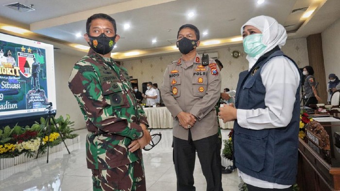 Kapolda Jawa Timur Irjen Nico Afinta, Pangdam V/Brawijaya Mayjen TNI Suharyanto dan Gubernur Khofifah