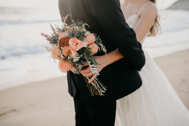 Pengantin Dikritik Netizen Karena Bedakan Makanan Tamu Sesuai Jenis Kelamin