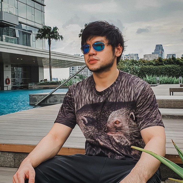 Nicholas Sean Nicholas Sean