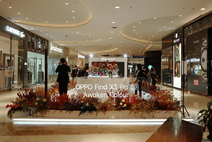 OPPO Find X3 Pro 5G Exhibition
