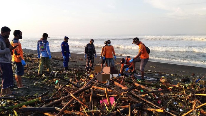 Penemuan mayat di Pantai Samas, Bantul