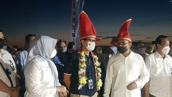 Sandi mengatakan bahwa penyelenggaraan F8 sebagai awal kebangkitan pariwisata dari timur. Makassar pun diminta bersiap-siap dengan penerapan protokol kesehata yang ketat dan disiplin. (Istimewa) Sandi mengatakan bahwa penyelenggaraan F8 sebagai awal kebangkitan pariwisata dari timur. Makassar pun diminta bersiap-siap dengan penerapan protokol kesehata yang ketat dan disiplin. (Istimewa)