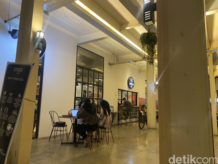 Taco Local :  Renyah Enak Taco Chicken hingga Nachos Con Salsa Khas Meksiko