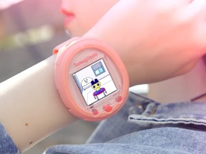 Reinkarnasi Tamagotchi Kini jadi Smartwatch Modern