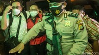 November 2007, Pengadilan Negeri Medan memvonis bebas Adelin. Juli 2008, Mahkamah Agung mengabulkan kasasi jaksa penuntut umum, Adelin diputus 10 tahun penjara dan denda. Pada 16 Juni kemarin, muncul kabar dari Kejagung, Adelin ditangkap di Singapura.