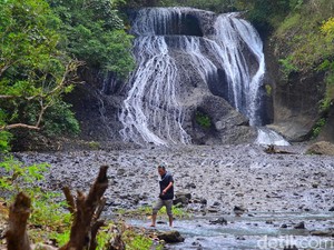 Curug Bojong Destinasi Alam Eksotis di Pangandaran