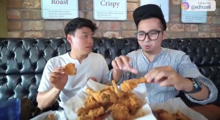 Hobi Jajan, Ini Momen Edho Zell Borong Gorengan hingga Makan Es Krim