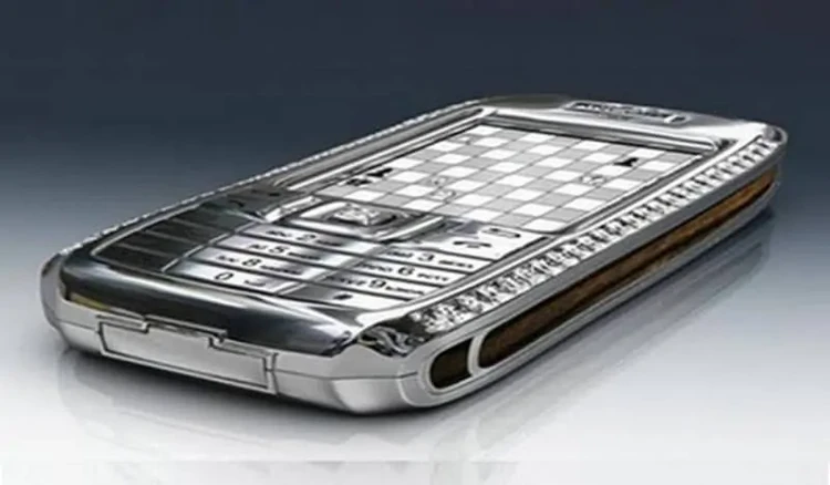 Daftar Smartphone termahal di dunia tahun 2021.