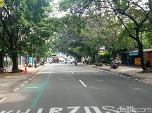 Penampakan Sepi Jalan di Kota Bandung Ditutup Agar Cegah Kerumunan