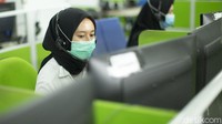 Nantinya petugas disini akan mengirimkan bantuan berupa ambulance untuk membawa pasien ke rumah sakit yang tersedia.